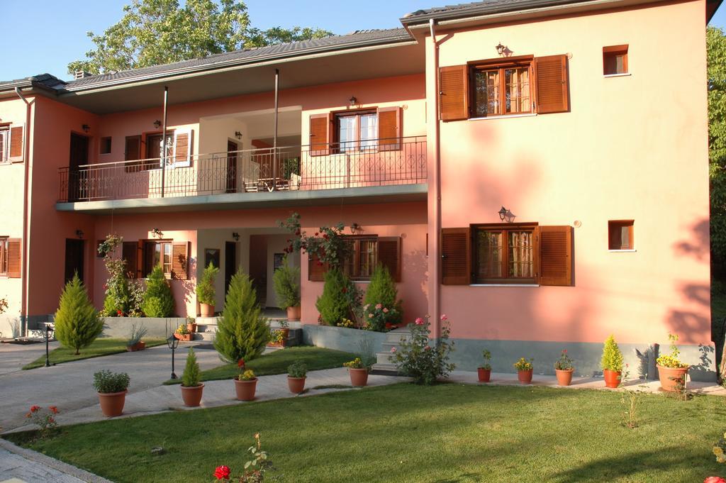 Artemis Apartments Konitsa Exterior photo